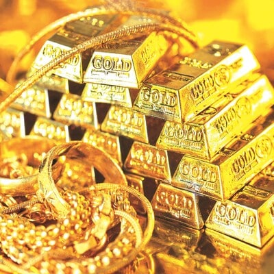 gold-price-dips-rs-10-to-rs-71,720,-silver-falls-rs-100-to-rs-83,400