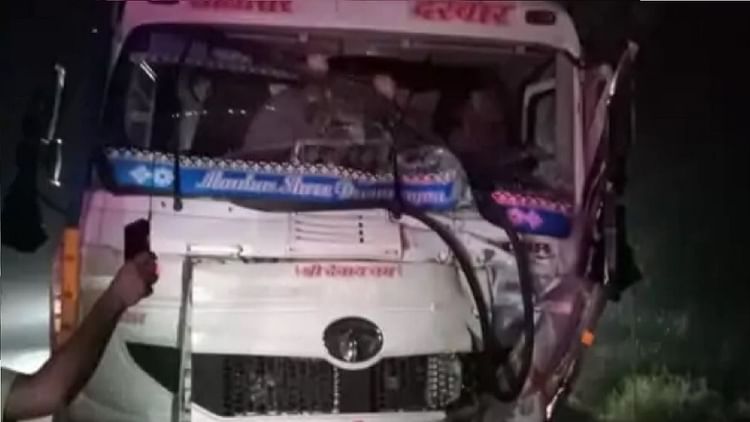 jind-accident-news:-ट्रक-ने-श्रद्धालुओं-से-भरे-वाहन-को-मारी-टक्कर,-तीन-महिलाओं-सहित-आठ-की-मौत;-आठ-घायल