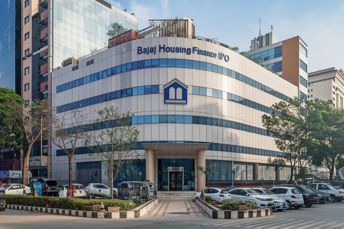 bajaj-housing-finance-की-धमाकेदार-शुरुआत,-शेयर-में-114%-का-उछाल